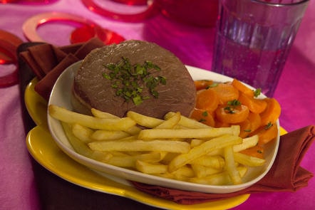Lombos de vaca com cenouras e batatas Golden Long